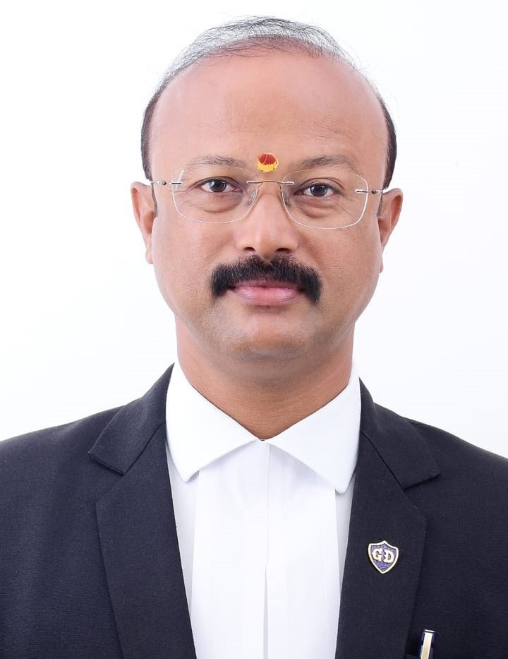 Adv. GAJANAN LIMBAJI  MANTE